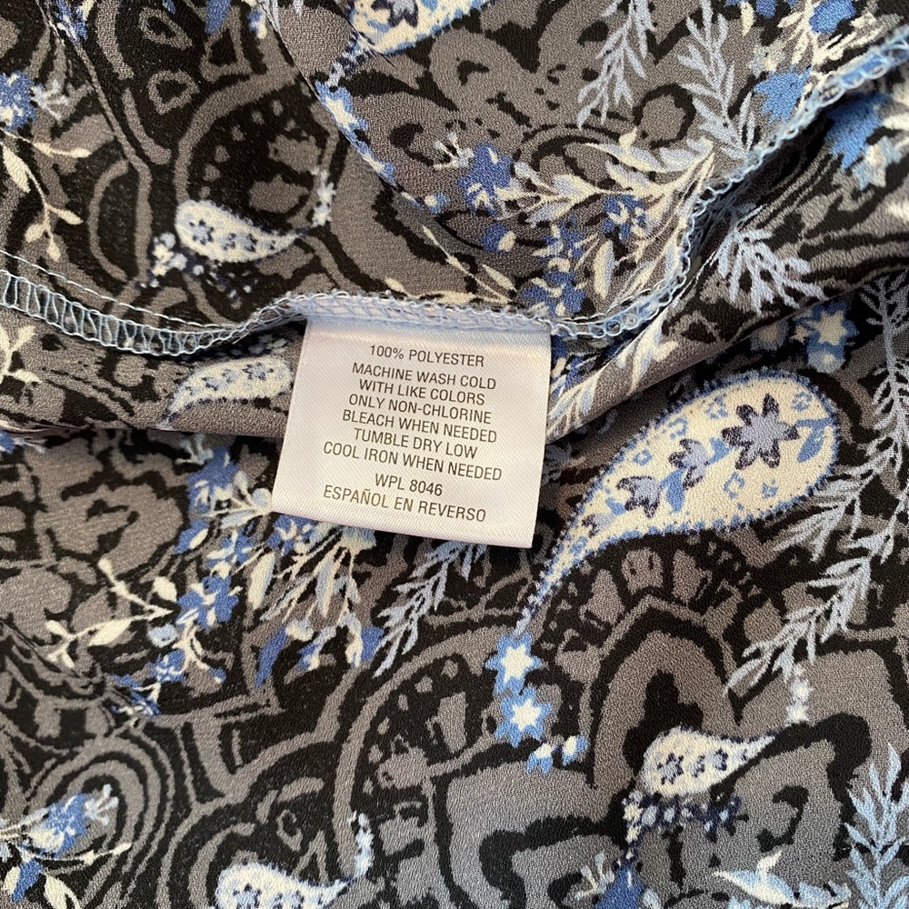 Style & Co top. Large. - Picture 3 of 3